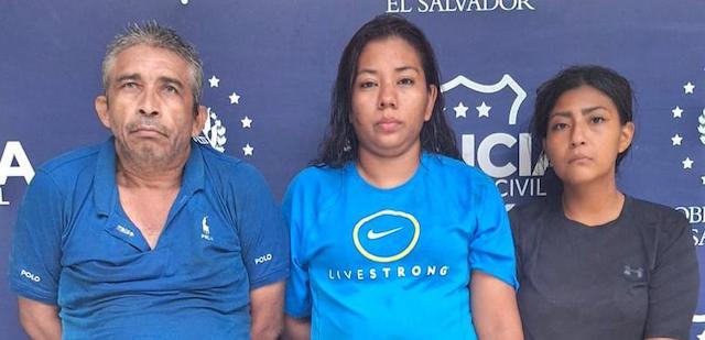 Bermude Velásquez, Morelia Granados Flores y Katherine Vanessa Rivera Somoza implicados en robos en casas de Santa Ana