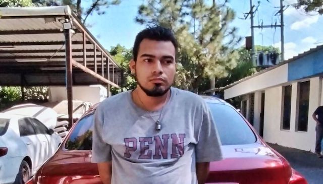 Bryan Alberto Osuna Flores, posesión y tenencia de drogas
