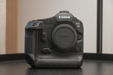 Canon Eos R1