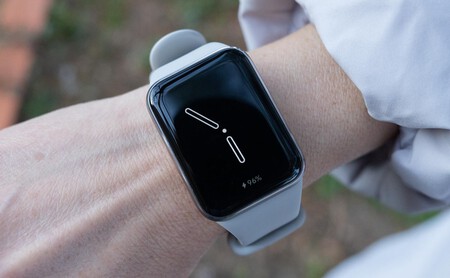 Pantalla siempre activa con diseño de reloj clásico de manecillas