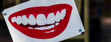 El mundo está obsesionado con los "dientes perfectos" y es curioso porque casi todos los que se ven en cine y televisión son falsos 