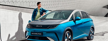 El crecimiento de BYD es imparable. Ahora está a las puertas de superar en ventas anuales a Ford y Honda 