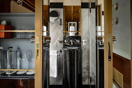 Dolce Vita Orient Express Train Final C Mrtripper 50