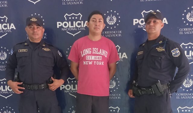 Luis René Rivera González, 25 años de edad, feminicidio agravado