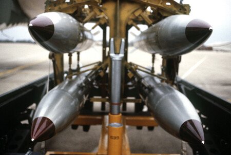 B 61 Bomb Rack