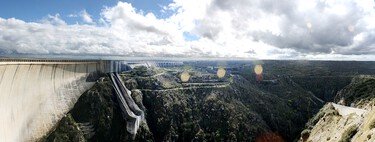 El muro de hormigón más grande de España está en Salamanca y genera electricidad: así es la presa de Almendra