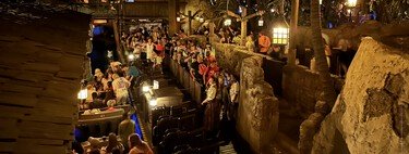Hace muchos años que sabemos cómo eliminar las colas de los parques de atracciones. Disney las mantiene por algo